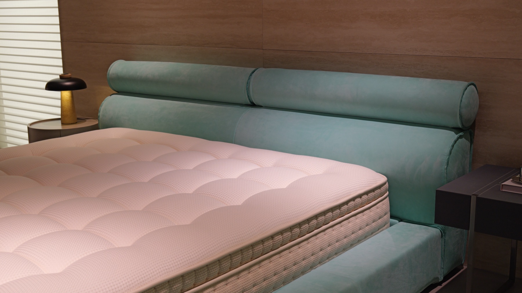 Miami Bed 21