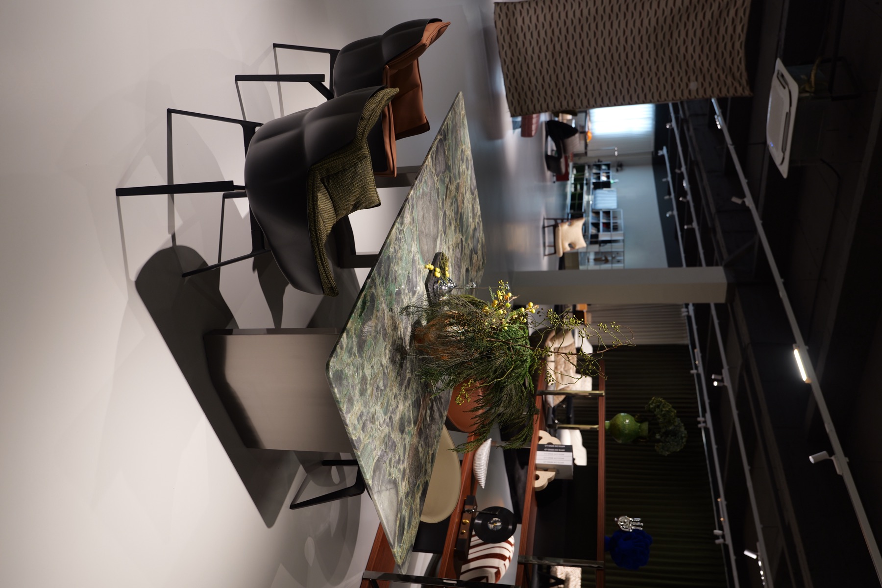 Emerald Dining Table 9