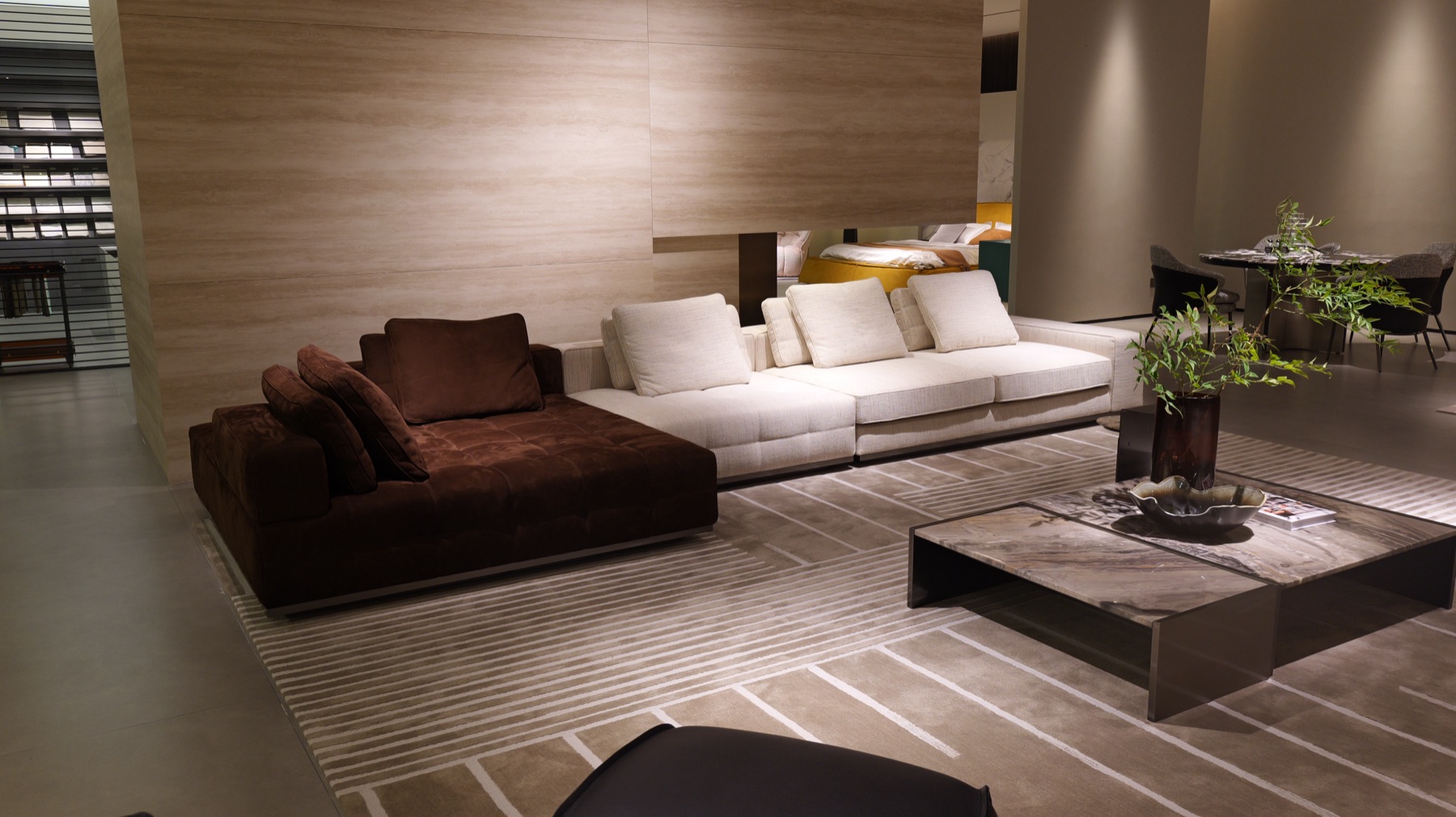 Lawrence Sofa 44