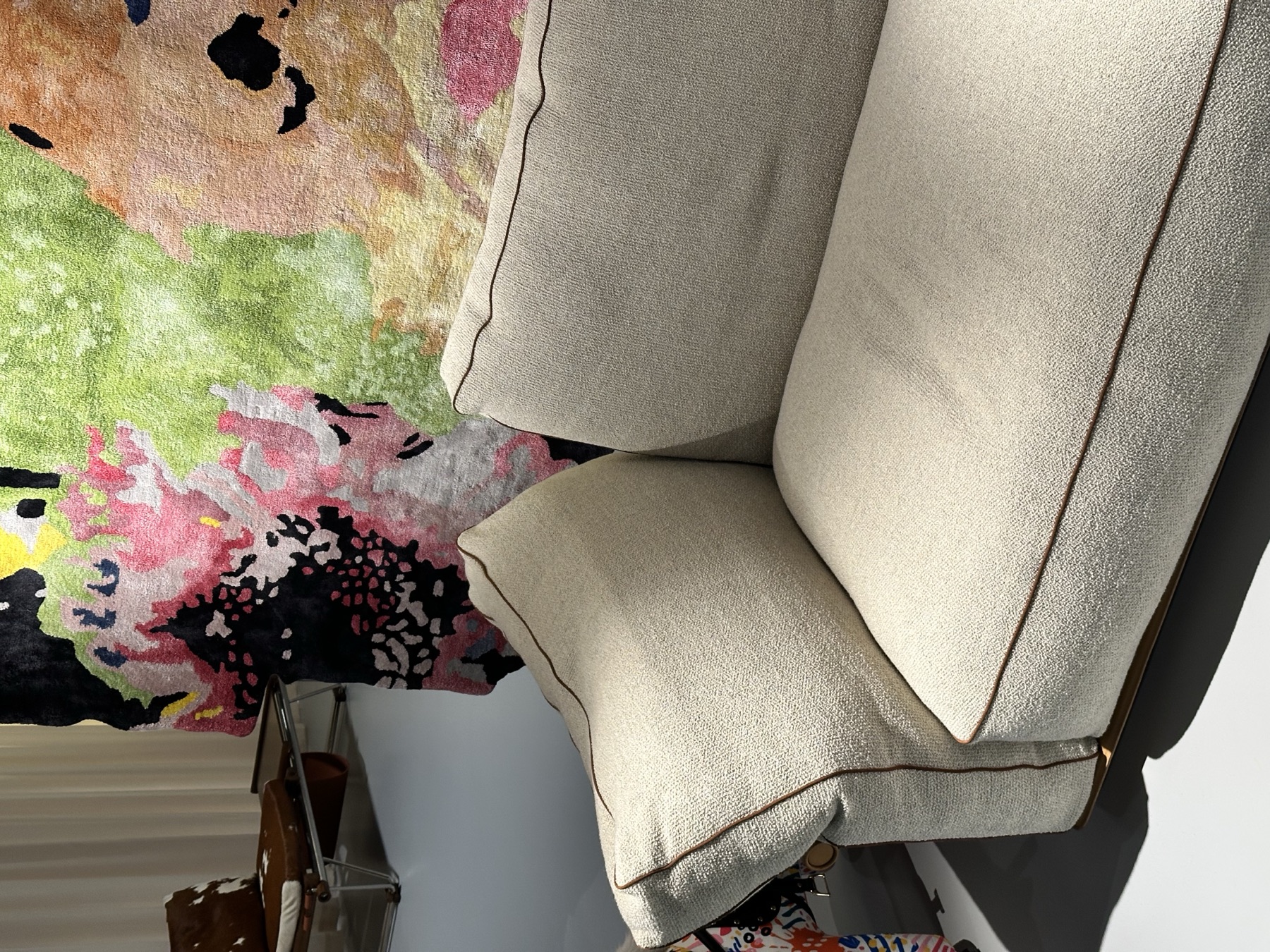 Camelot Sofa 12