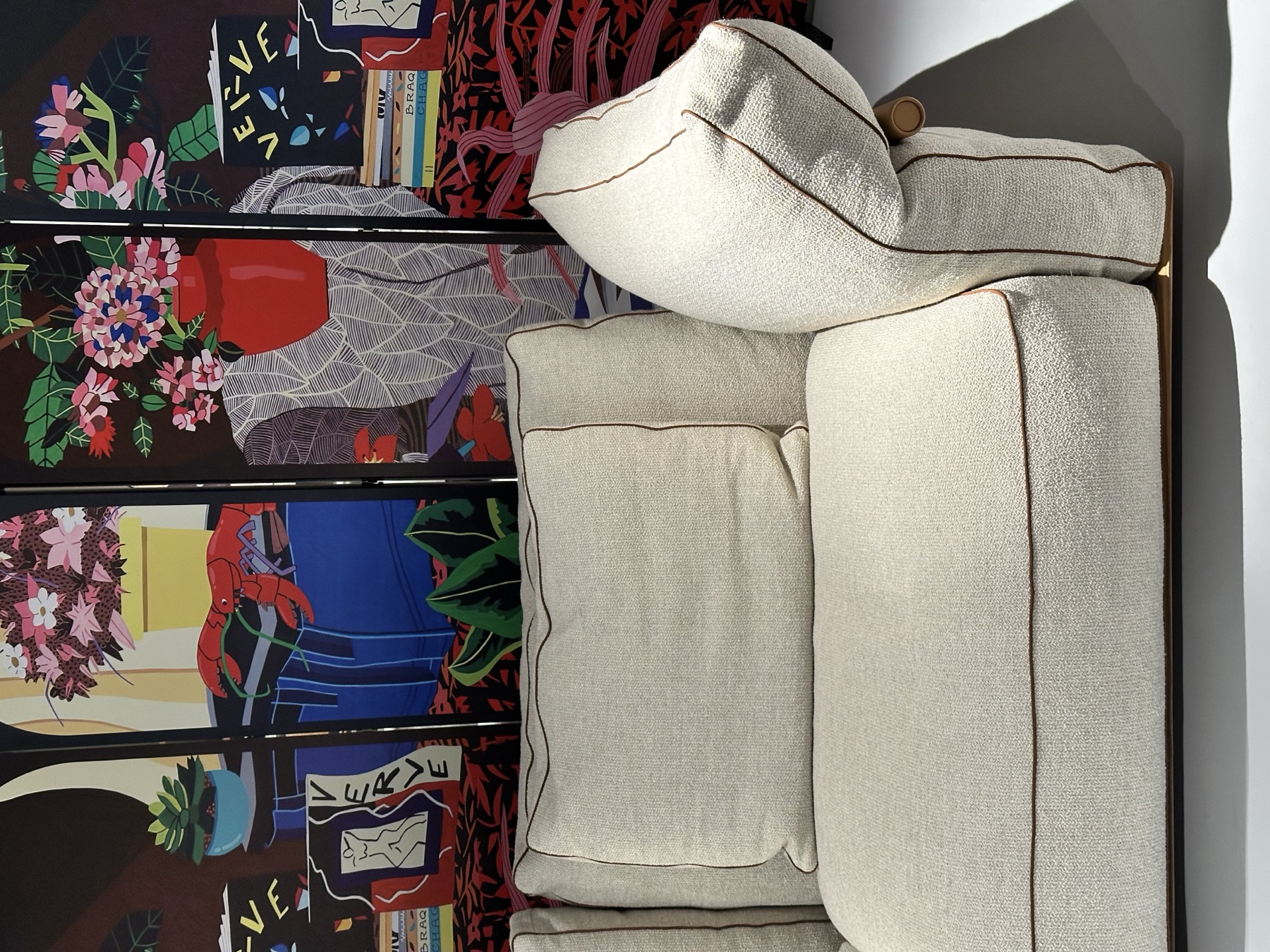 Camelot Sofa 14