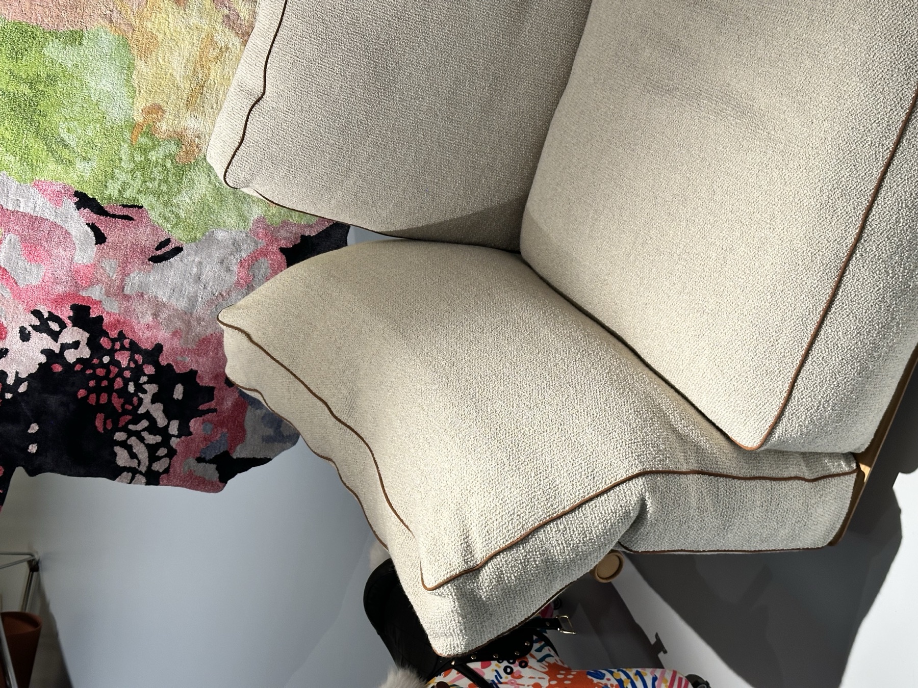Camelot Sofa 18