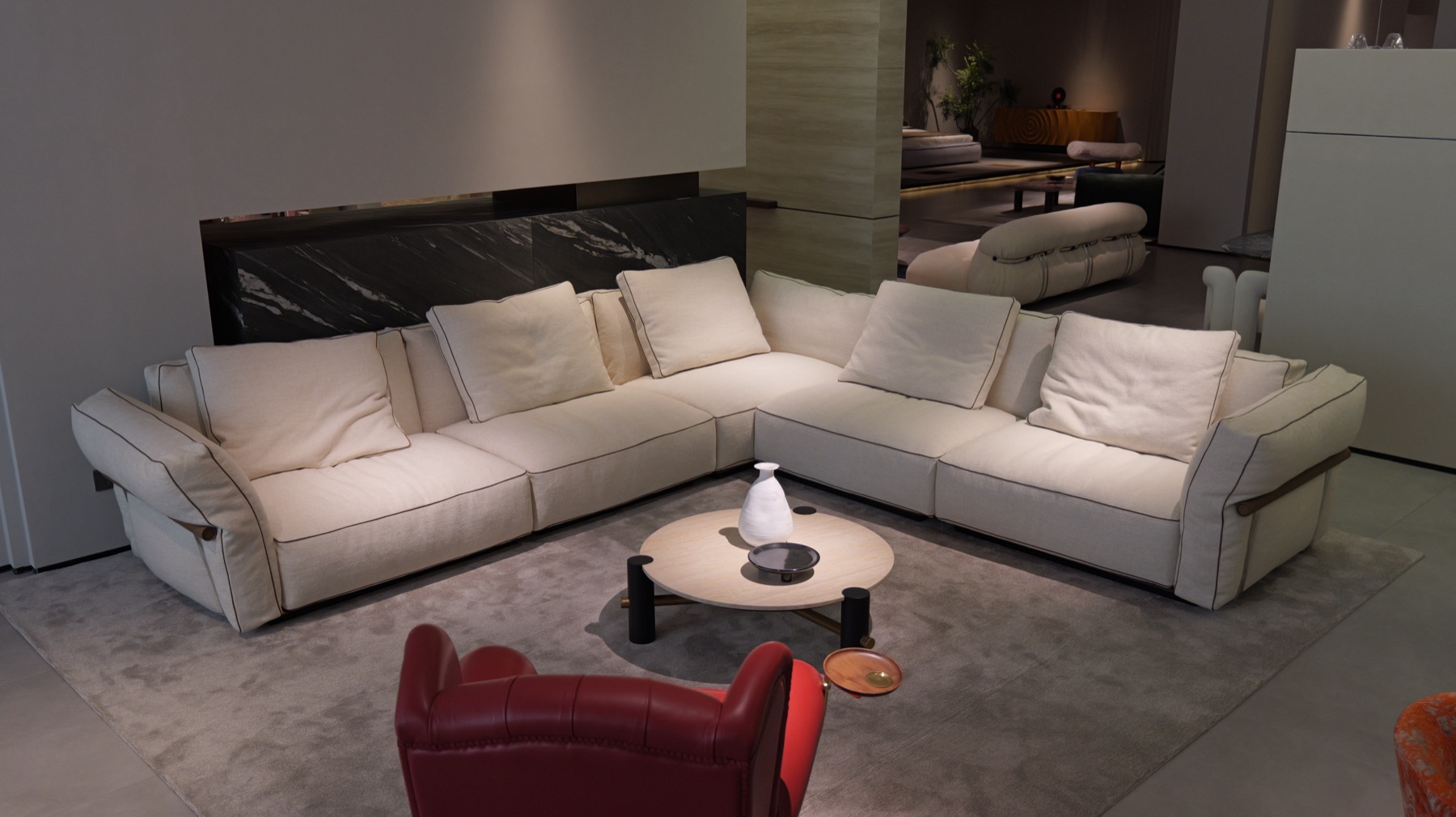 Camelot Sofa 21