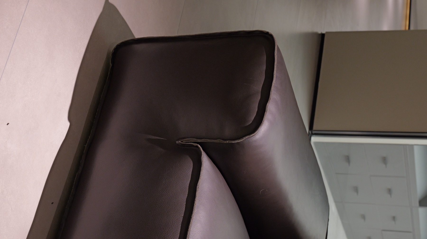 Black Bull Sofa 15