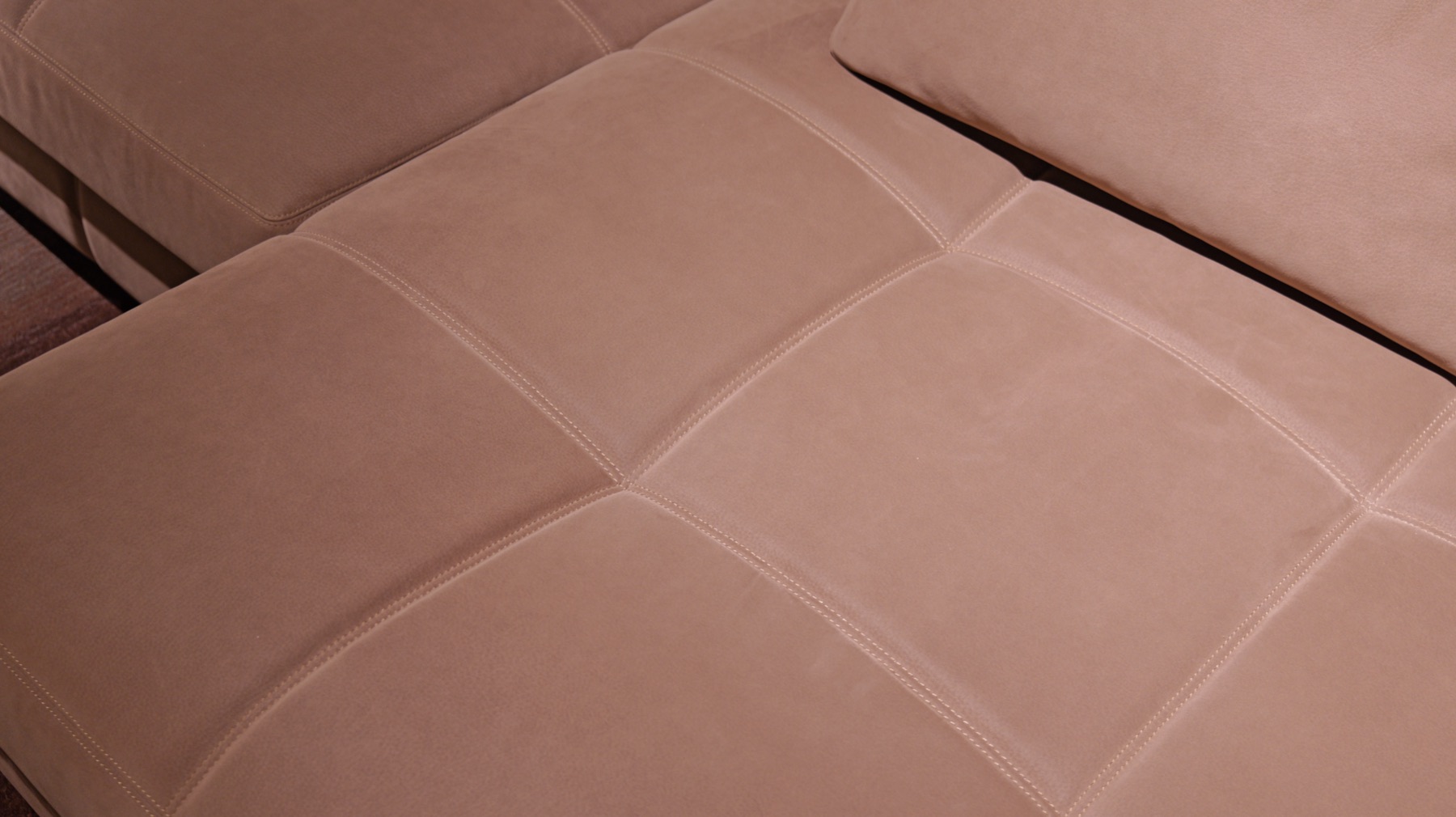 Blazer Sofa 36
