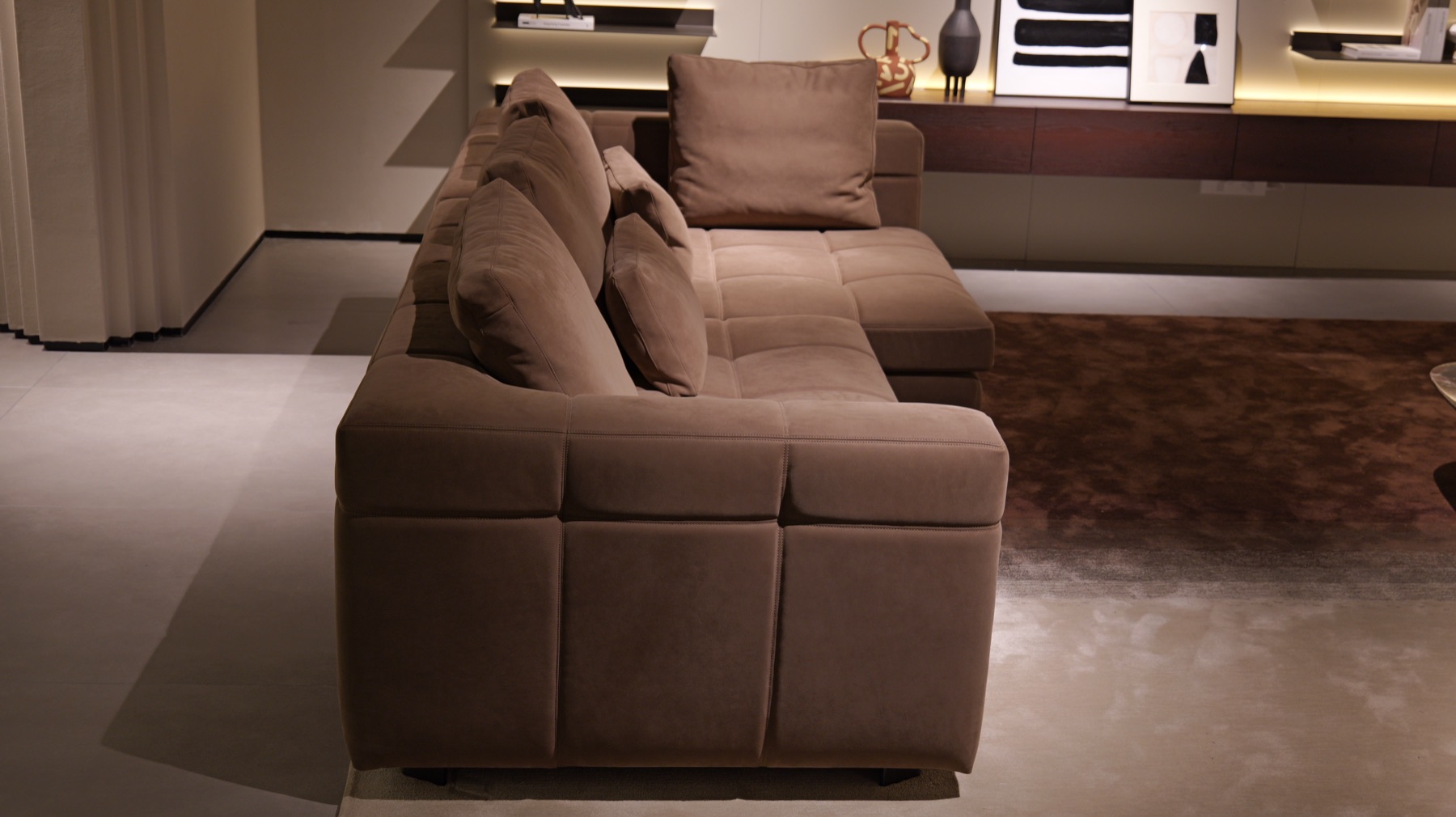Blazer Sofa 48