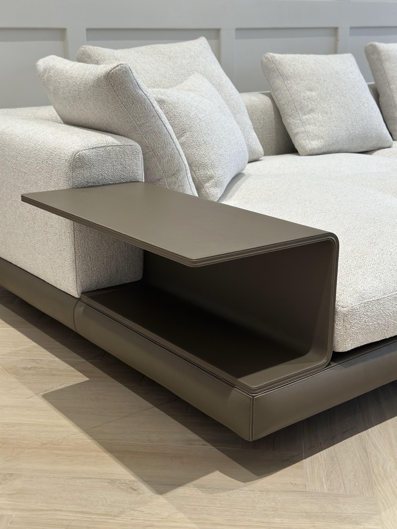 Connery Sofa 4