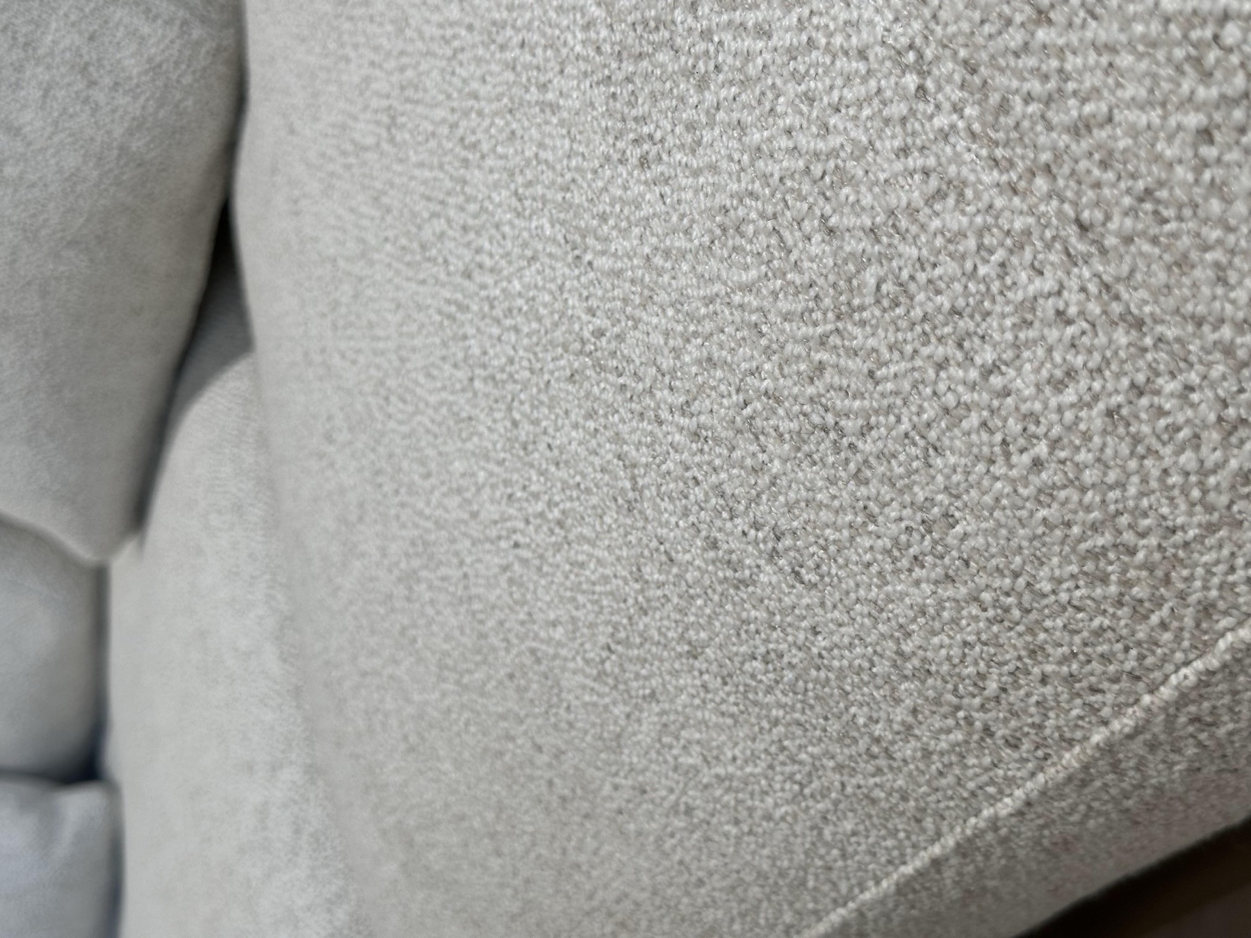Connery Sofa 9