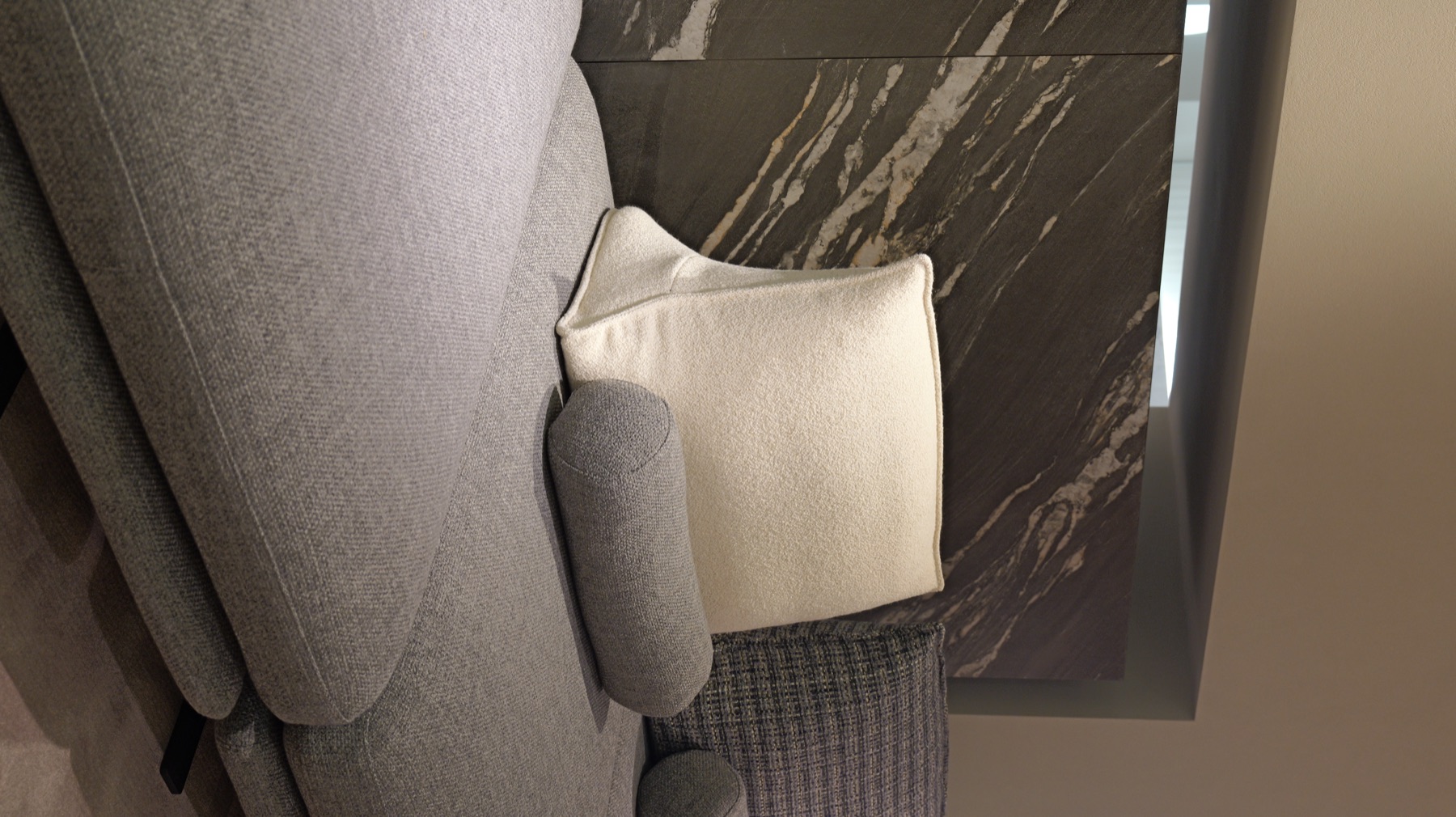 Prado Sofa 15