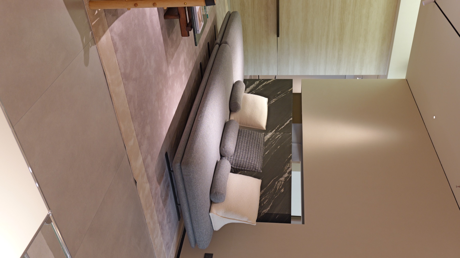 Prado Sofa 16