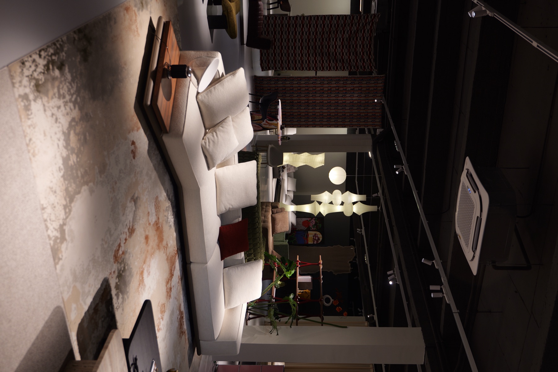 White Horizon Sofa