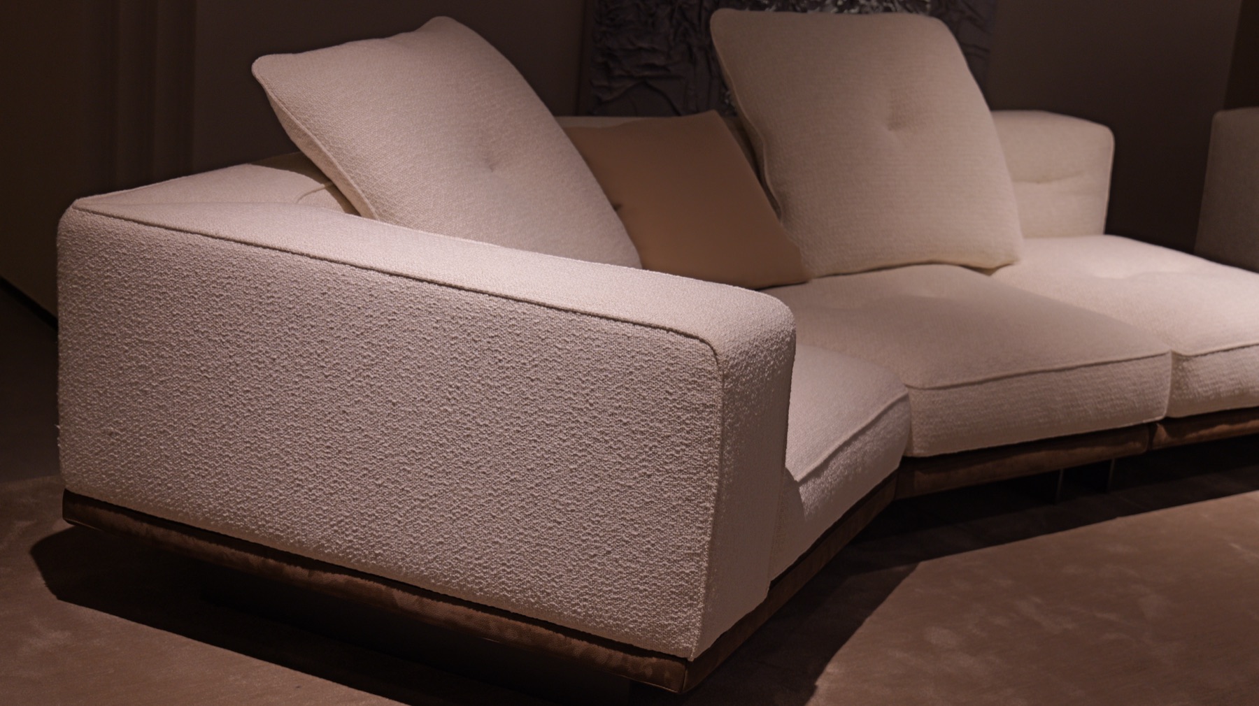 Dylan Sofa 24