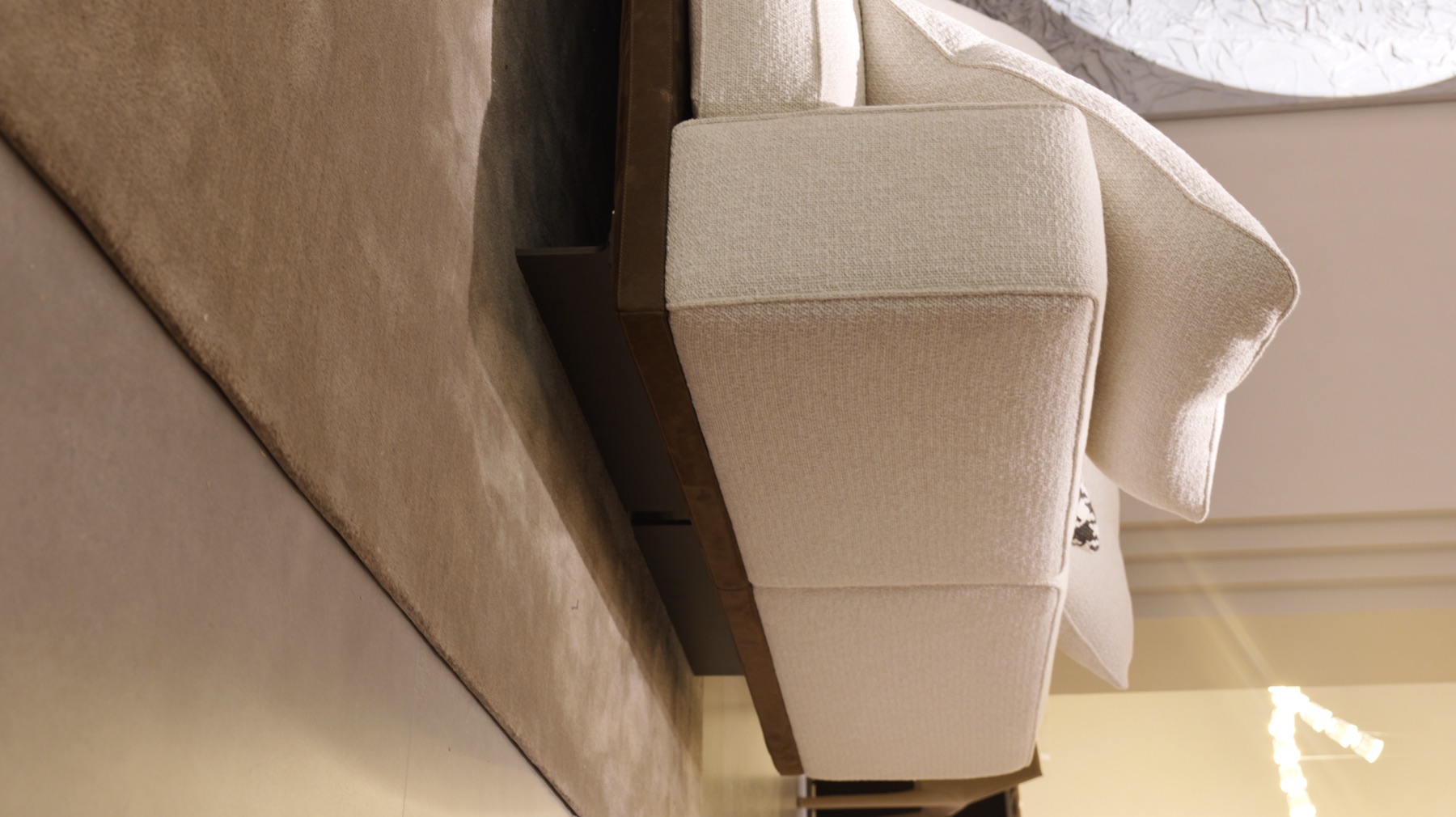Dylan Sofa 44